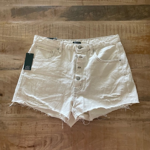 Wild Fable Highest Rise Cutoff Shorts Size 14  distressed & frayed hem buttonfly - Picture 1 of 6